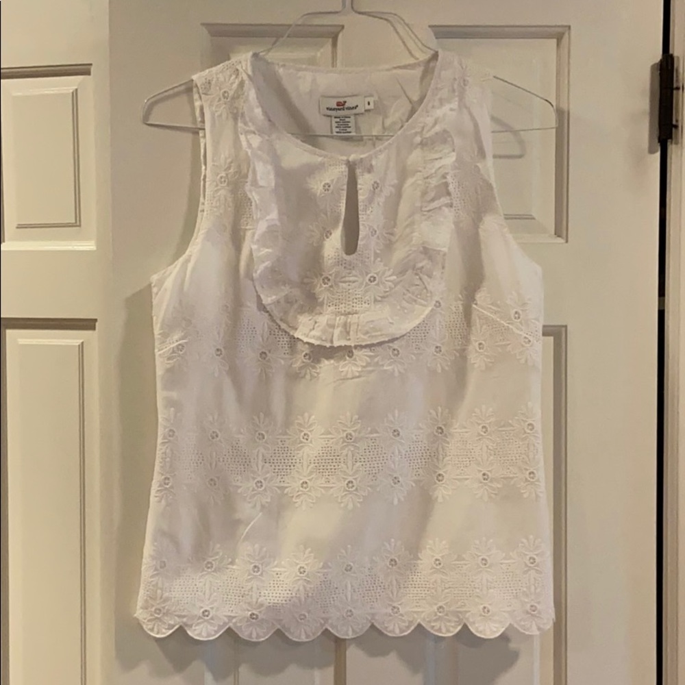 Vineyard Vines top